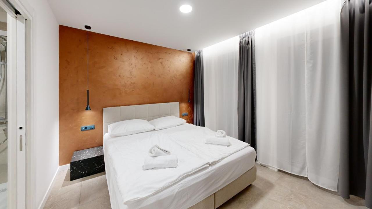 Calypso Residence อูมัค ภายนอก รูปภาพ