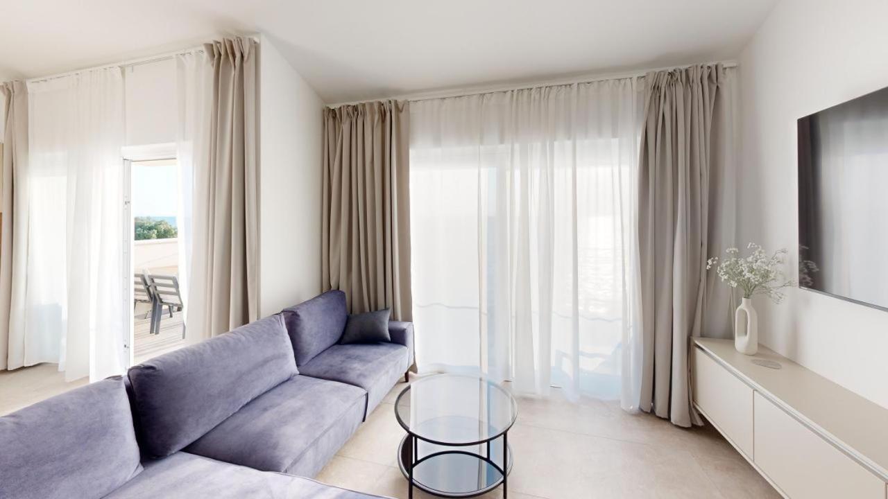 Calypso Residence อูมัค ภายนอก รูปภาพ