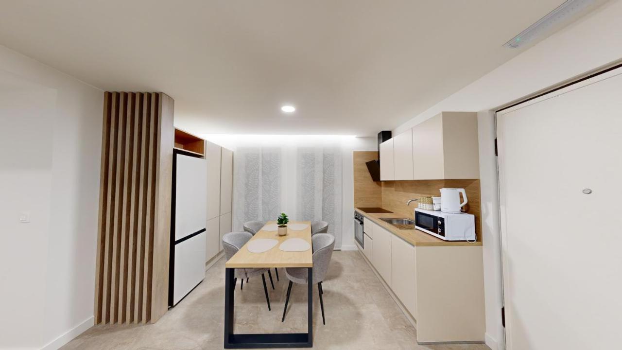 Calypso Residence อูมัค ภายนอก รูปภาพ