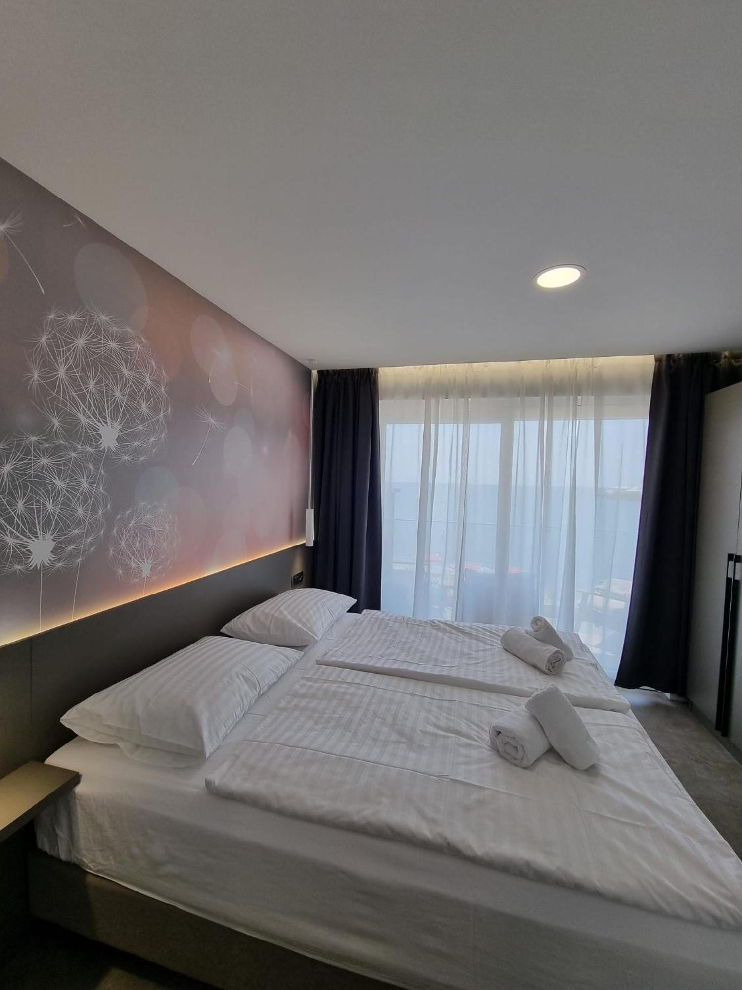Calypso Residence อูมัค ภายนอก รูปภาพ