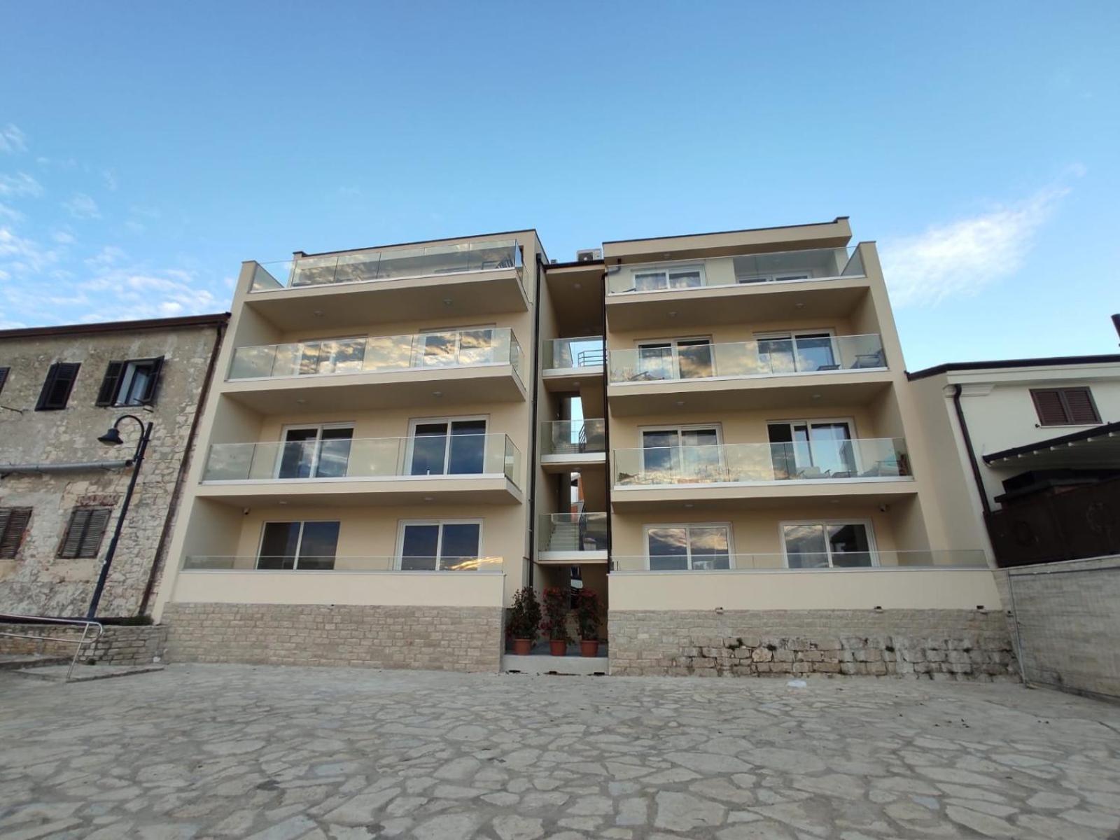 Calypso Residence อูมัค ภายนอก รูปภาพ